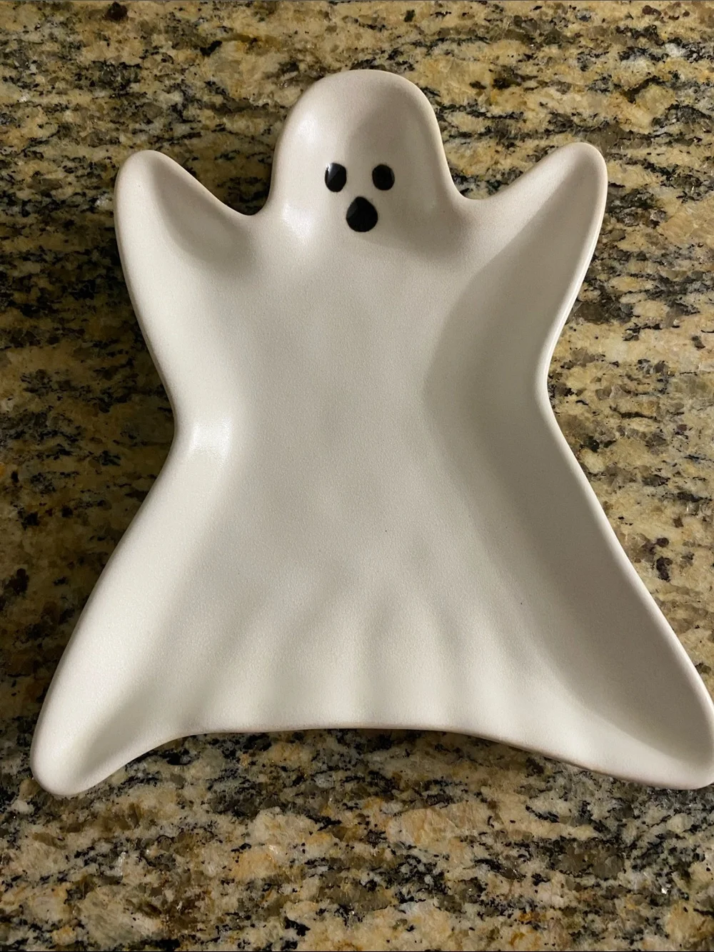 Pottery Barn White Ghost Trinket Dish perfect for fall and Halloween season
